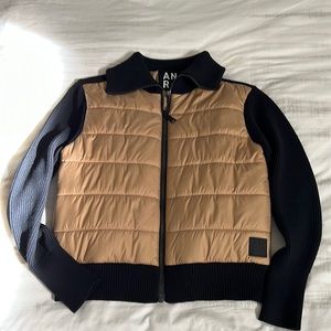Puffy/sweater